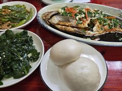 -芦茨金富饭庄·25年老字号·专做稻草鸡