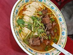 -金杨拉面王小吃面馆·牛三宝面·红烧牛肉粉