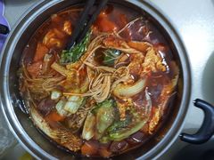 -霄汉牛三鲜湖北砂锅菜(万松园2店)