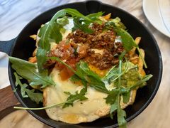 牛油果麻婆流心蛋薯条-西班牙早午餐-the rug 飞毯 (朝阳公园店)