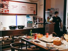 大堂-尚尚仙·酸汤猪手·猪肚鸡火锅(华联万柳购物中心店)