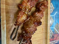 -乡村馕坑肉·烧烤·新疆菜·本地人更爱吃(阿勒泰首店)