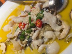 -蜜桃餐厅·伴山(湖滨商业街店)