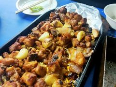 -老东镇啤酒屋海鲜加工·蒸汽海鲜·海鲜烧烤(台东店)