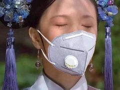 -瑞幸咖啡(同和金铂天地店)