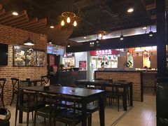 大堂-the frypan韩国炸鸡啤酒(五路居店)