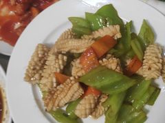 爆炒鱿鱼花-华春餐馆(鱼山路店)