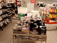 -H&M(华润万象城店)