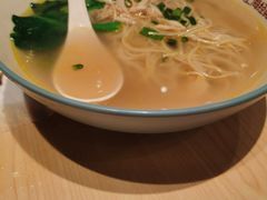 -小杨生煎(浦江欢乐颂店)