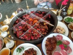 -白乐天毛肚火锅馆(南滨路店)