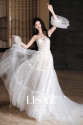 -Renee芮亦婚纱(原丽莎)