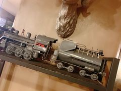 -HIGH FIVE哈福手工汉堡(桂林路店)