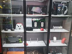 -小魔虎电竞馆·二进制店