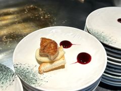 -雍容荟帝王蟹活龙虾展台自助(IFS黑金店)