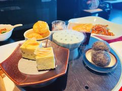 四喜点心拼盘-馋遇江南·精致湖景雅宴(东方之门店)