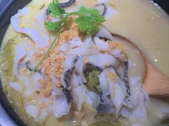 能喝汤的酸菜鱼-九锅一堂酸菜鱼(石家庄先天下店)