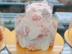 -花花卷卷·鲜食蛋糕(静安久光百货店)
