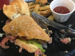 慢煮澳洲牛肉沙拉-HELLO 27 意面·沙拉·帕尼尼