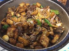 -老钟家烤羊排·敦伊阁清真餐厅胡羊焖饼