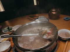 -娜仁图雅蒙古美食村(33小镇店)