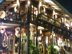 -Dash Teak House