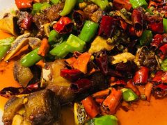 香辣排骨乳鸽-琬苑鸽庄·川粤融合菜(解放碑总店)