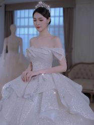 -LOVE SHINE婚纱·红鼎庄龙凤褂·妈妈装定制