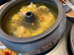 云海肴汽锅鸡-云海肴云南菜(浦江欢乐颂店)