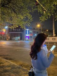点击看大图 -初心HAlRSALON烫染接发