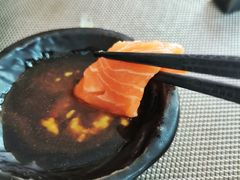 三文鱼刺身-村树料理(光明红木小镇店)