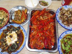 -江城燕子大排档(江汉路步行街店)