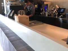 -瑞幸咖啡(怡富广场店)