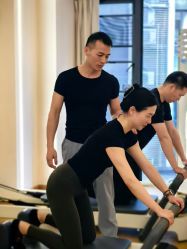 点击看大图 -思怡瑜伽·普拉提·减脂塑形