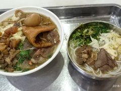 -花溪王记牛肉粉(四季花溪商场店)