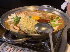 部队火锅-富乐满韩国正宗炸鸡韩国料理(虹泉路店)