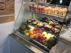 -果之满满鲜榨果汁(美罗城店)