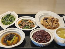 -禧月荟S月子中心(侨城店)