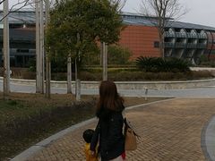 -上海滴水湖皇冠假日酒店