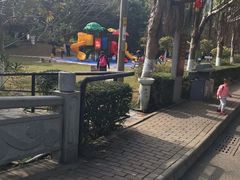 -滴水岩森林公园