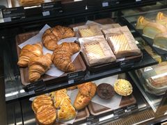 -星巴克(杭州东站东到达店)