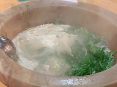 -抚仙湖生态石锅鱼野生菌(告庄店)