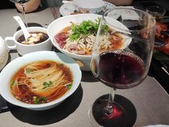 -小厨娘绣中淮扬(总统府大行宫店)