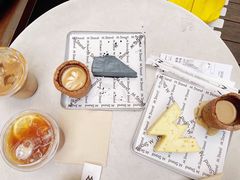 -M Stand(BFC外滩金融中心店)