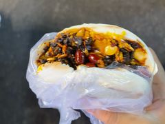 蛋菜夹馍-老马家马蓉蛋菜夹馍·腊牛肉夹馍(回民街店)