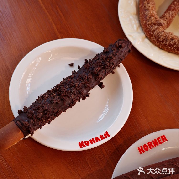 面包脑袋一头扎进了碱水大宇宙