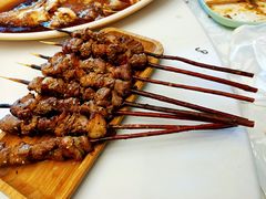 红柳现穿羊肉串-金家老三饭庄(常营店)
