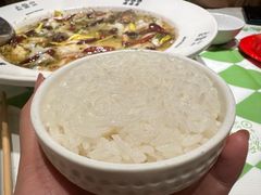 -渔语鱼酸菜鱼新川菜(来福士店)