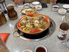 -阿婆情腊排骨火锅(金虹路店)