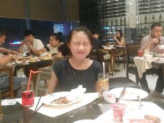 -东方红海鲜百汇(国际大厦店)