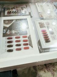 纯色-拾花印记美甲店